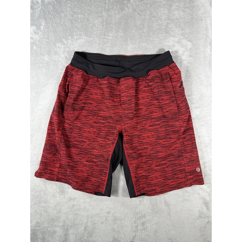 Lululemon Assert Shorts Mens Small Red Black 9" Athletic